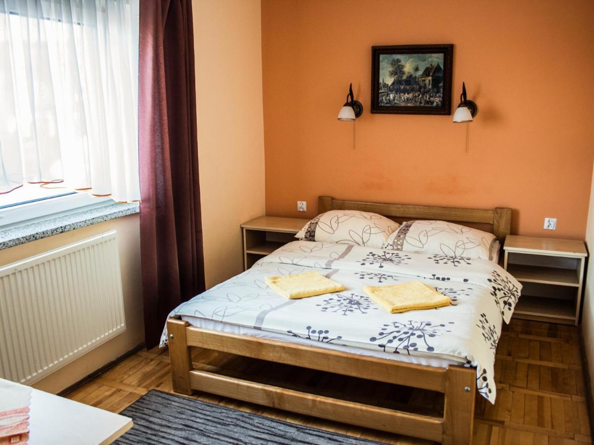 Zajazd Zacisze Rymanów-Zdrój Exterior foto