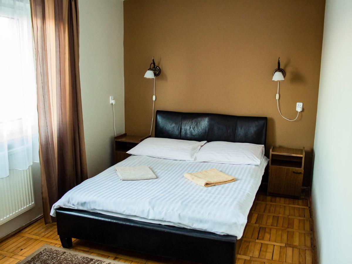 Zajazd Zacisze Rymanów-Zdrój Exterior foto